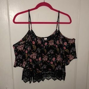 Crop Cold Shoulder Floral Blouse
